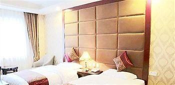 Leshan Golden Taoyuan Hotel מראה חיצוני תמונה